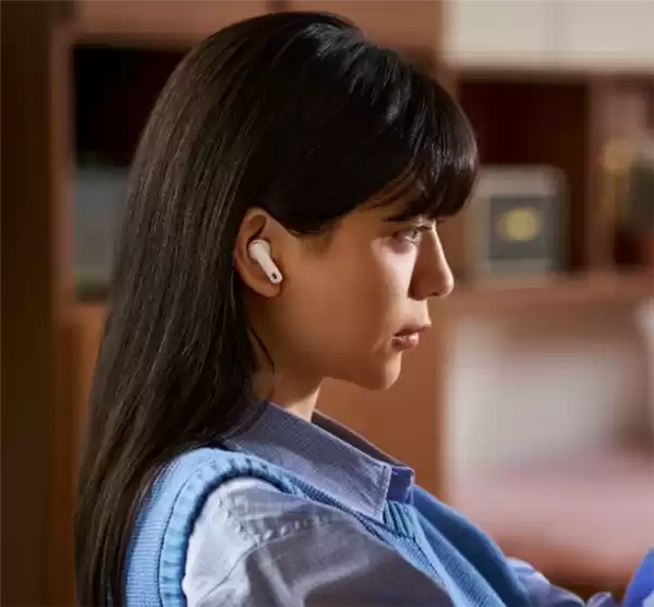 2025年上半年真无线入耳耳机销量超3100万副：华为第一