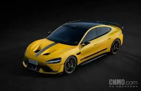 小米汽车任命樊家麟为销售运营部副总，推动人车家生态融合