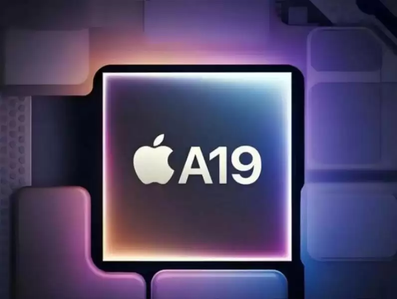 iPhone 17 Pro灵动岛惊艳亮相  iPhone 16价比老人机刷新爱疯记录！