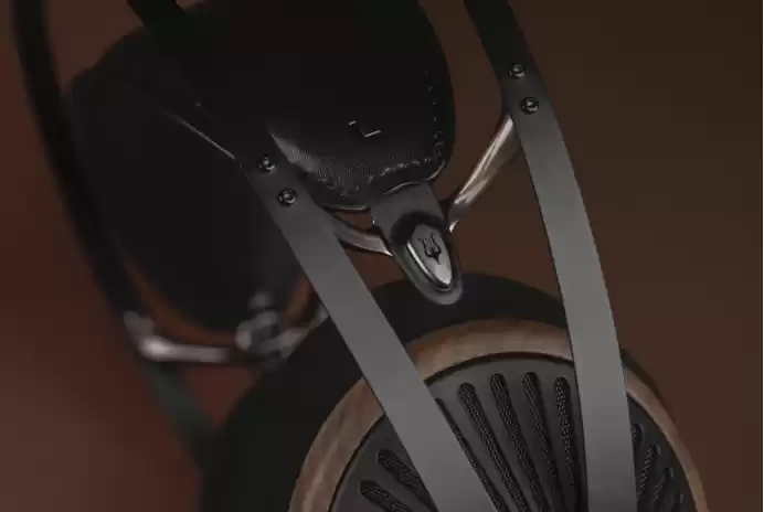 梅泽Meze新头戴耳机105SILVA评测：中世纪现代主义设计的高保真之声