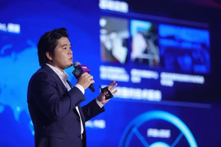 嘉实多端到端液冷解决方案中国首发，以全生命周期服务推动数据中心升级