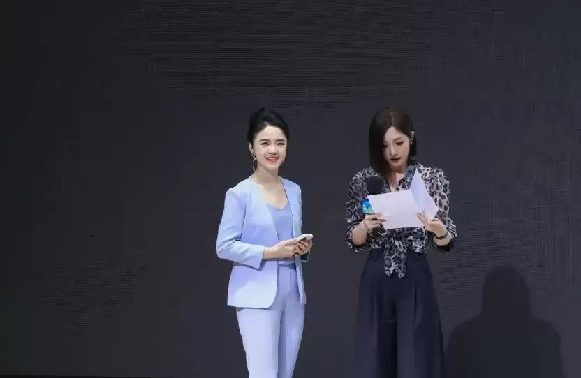 让学习回归纸张，AI为纸张赋予智慧：爱普生x京东AI学习打印机全球首发！