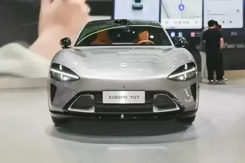 中大型SUV市场升温，小米YU7、坦克500 Hi4-T领跑销量榜单