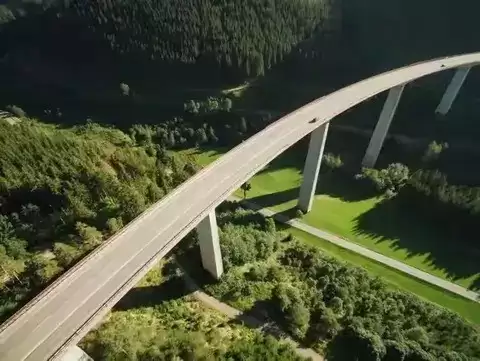 交通运输部探讨收费公路制度优化，三大趋势预示未来变革方向