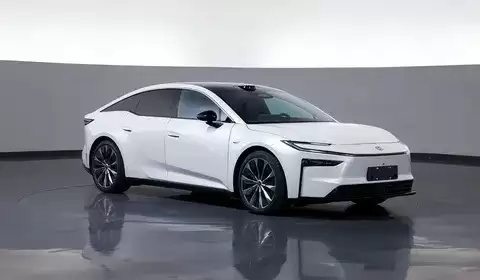 广汽丰田申报全新纯电轿车铂智7，剑指D级市场