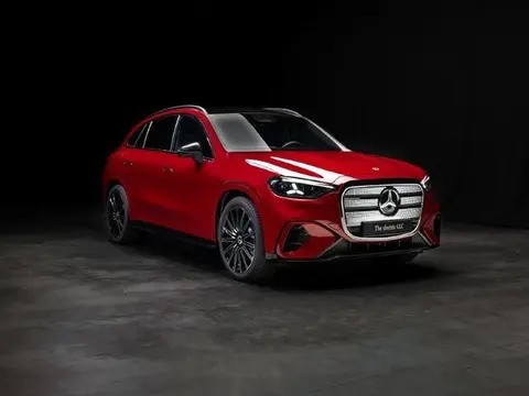 奔驰发布2026款纯电GLC：模块化电池+94千瓦时续航713公里