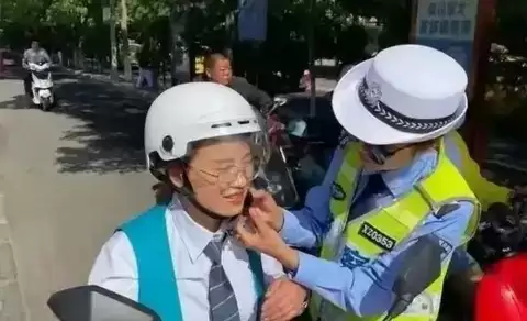 电动车选购避坑指南:电池循环寿命、电机类型与刹车配置解析