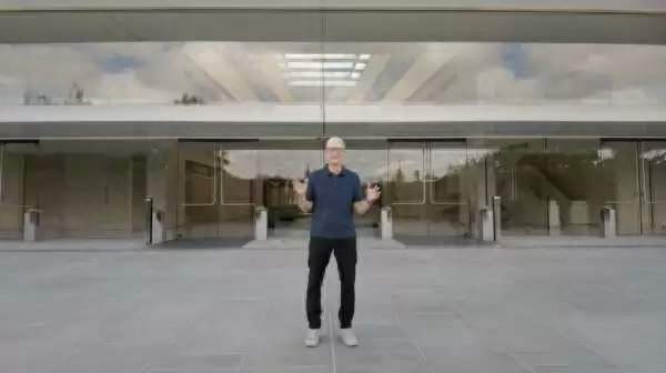 一文看懂苹果秋季发布会 苹果旗舰机现白菜价果粉心碎！