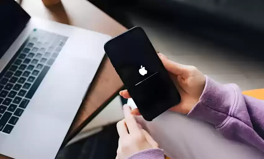 苹果系统曝高危漏洞,工信部紧急提醒用户立即更新系统 苹果系统曝高危漏洞,工信部紧急提醒用户立即更新系统