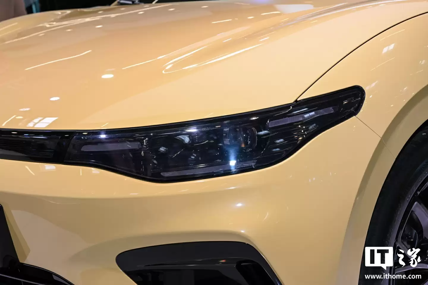 零跑 Lafa5 纯电两厢车申报：搭载 160 千瓦电机，今年第四季度上市