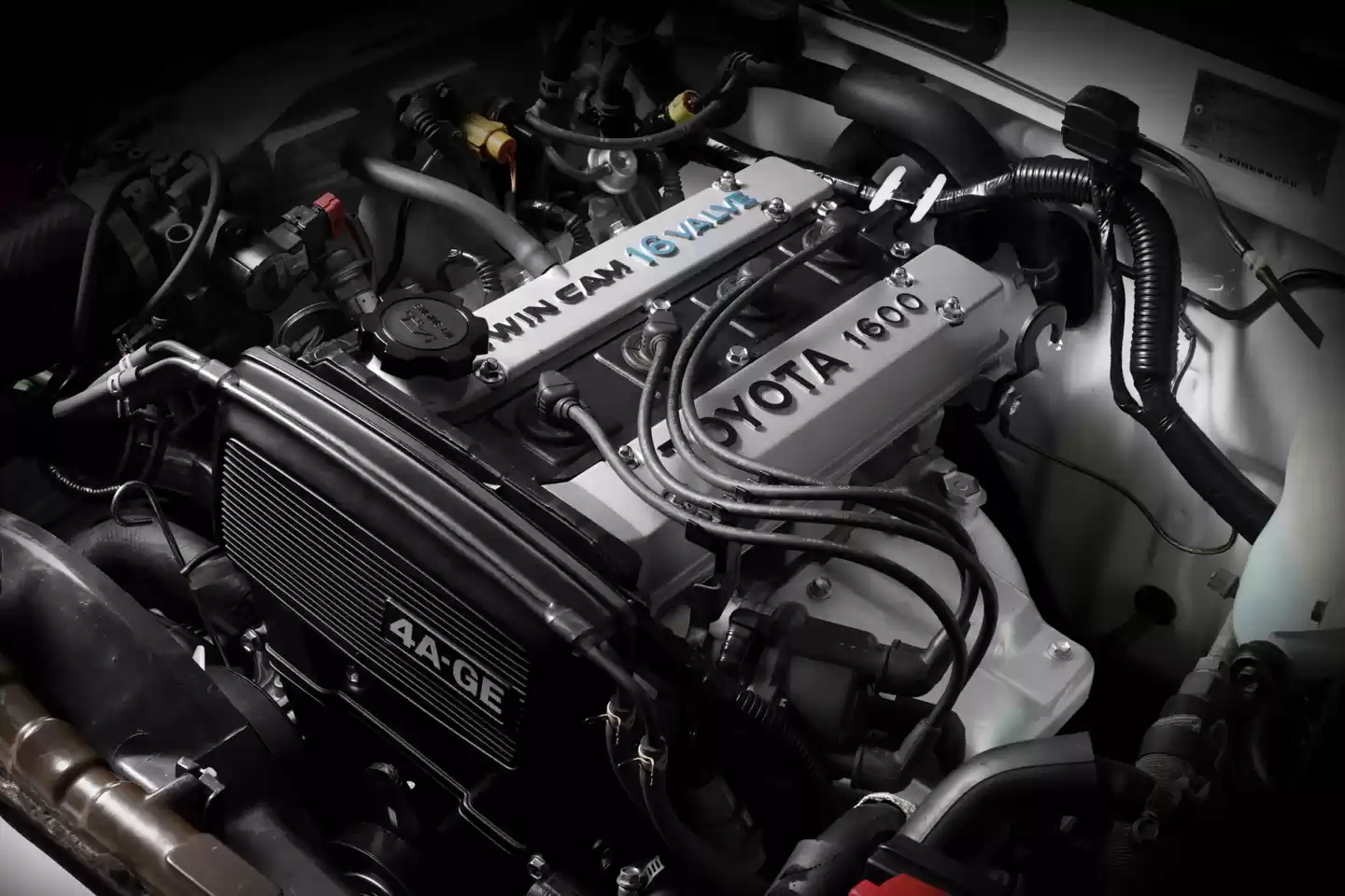 经典车玩家狂喜：丰田 GR 为 AE86 带来升级版 4A-GE 发动机零件