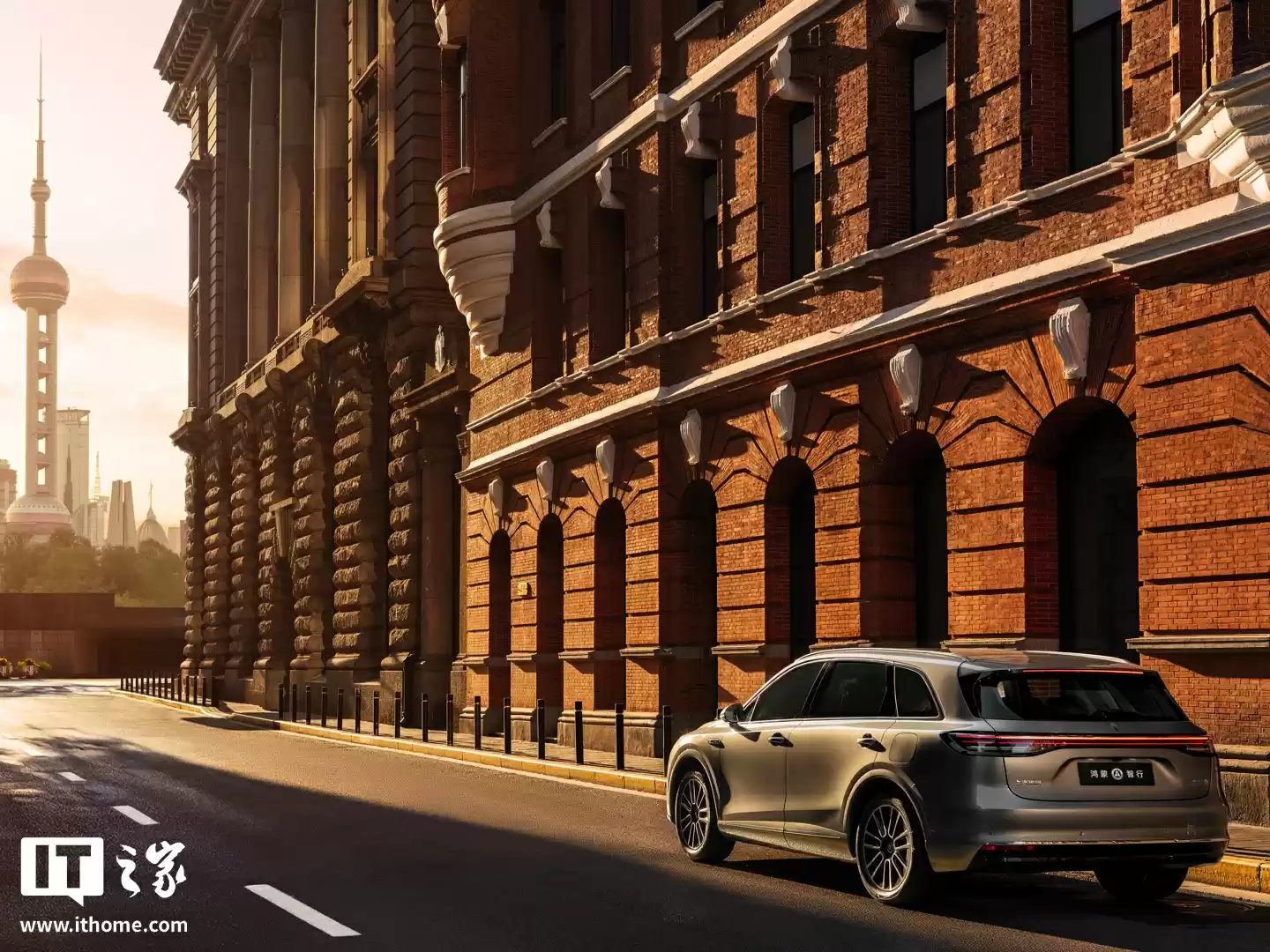 最便宜的鸿蒙智行:尚界 H5 首批展车陆续抵达全国 243 城超千家门店,9 月 23 日上市