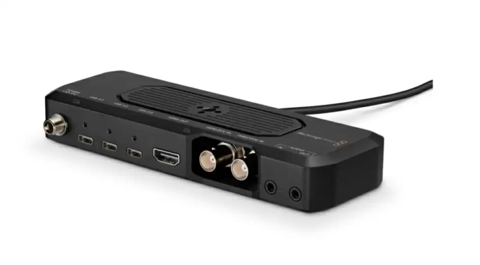 Blackmagic 推 ProDock 扩展坞：首发支持苹果 iPhone 17 Pro / Max 多机位同步拍摄、子弹时间特效等