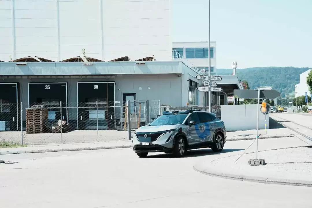 文远知行自动驾驶小巴 Robobus 落地比利时，打开全球第十一国市场