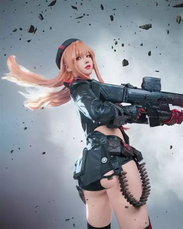 韩国美女Cos《妮姬》美图赏：绝佳身材 青春无敌