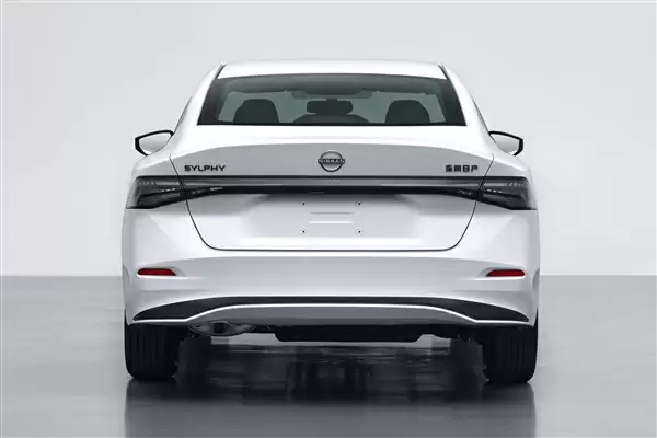 风格大变样犀利感倍增！新款日产轩逸申报：还是那个1.6L