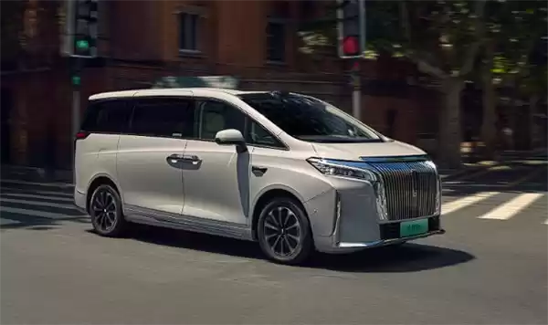 28.98万元 魏牌高山7开启预售：号称30万内唯一四驱MPV