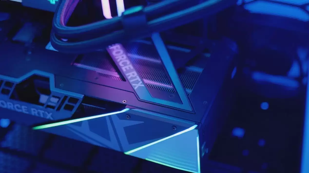 大学用笔记本是主流，但台式机的这几点无可替代！