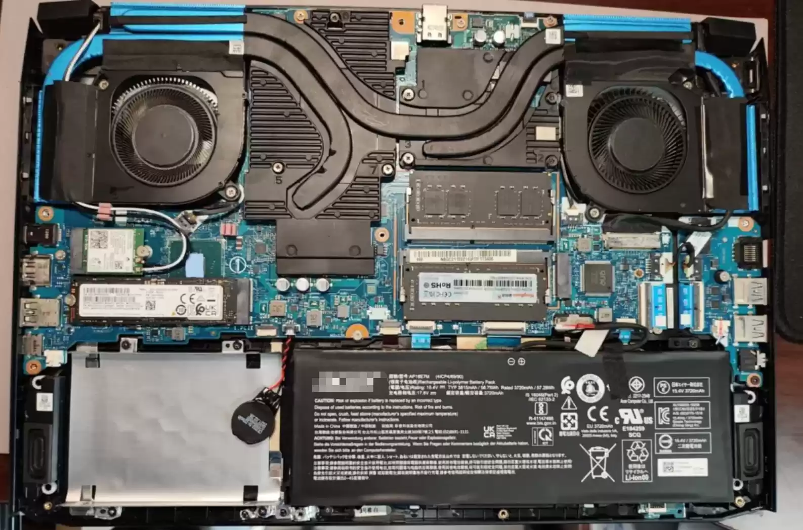 大学用笔记本是主流，但台式机的这几点无可替代！