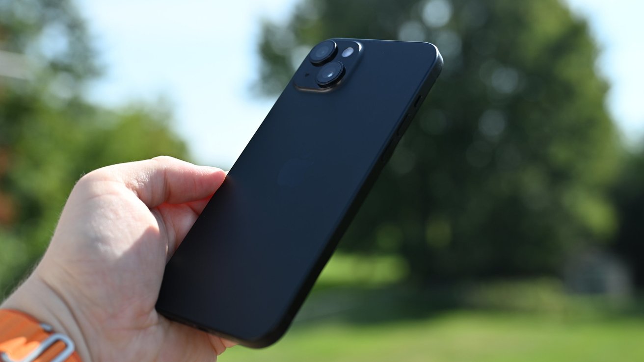 官邀“越狱 iPhone”：苹果招募全球研究员，发现漏洞最高赏金 50 万美元