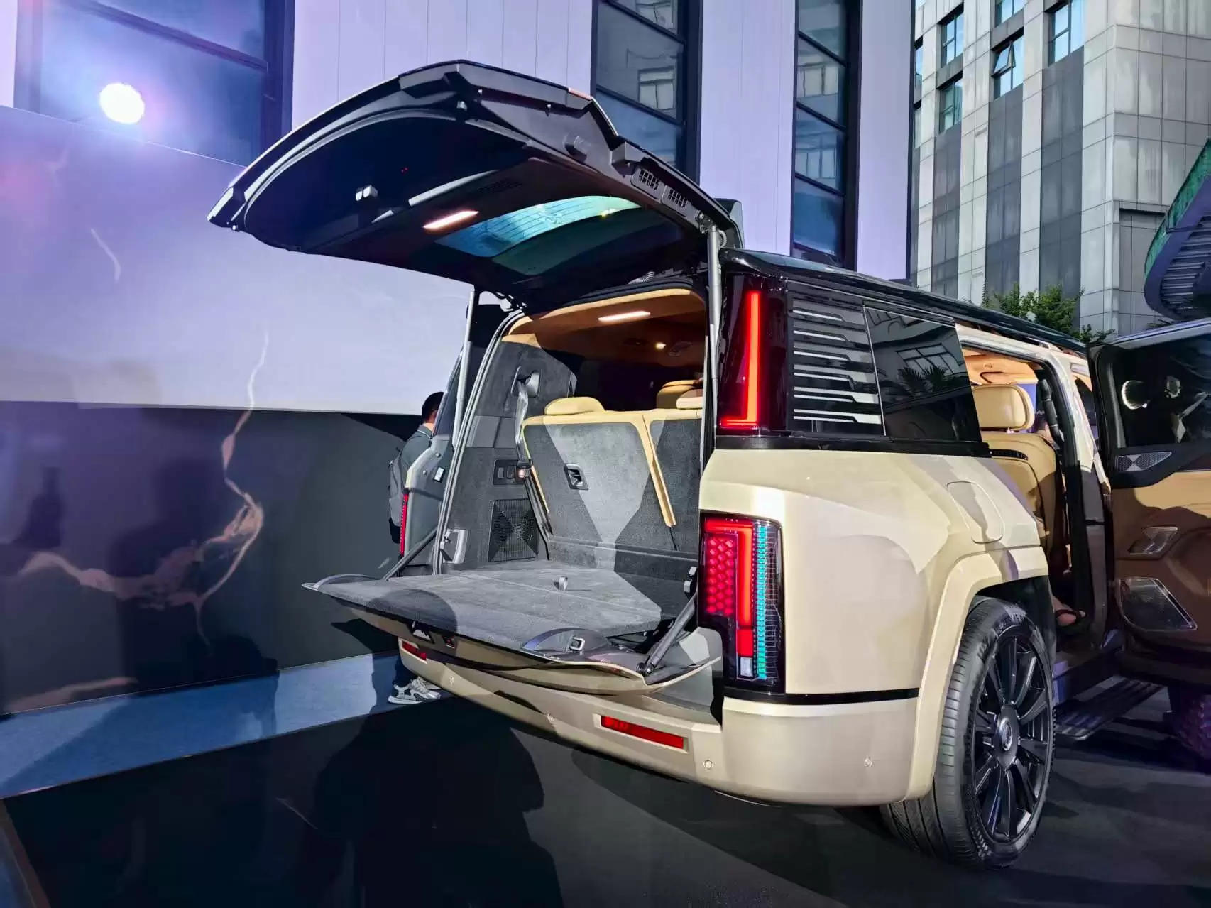 \ 微信图片_2025-09-12_190731_100.webp