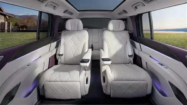 128万起！国产行政级全尺寸豪华SUV仰望U8L鼎世版上市