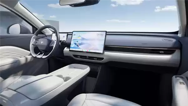 爆款纯电小车+1！全新极狐T1上市12小时大定26558台