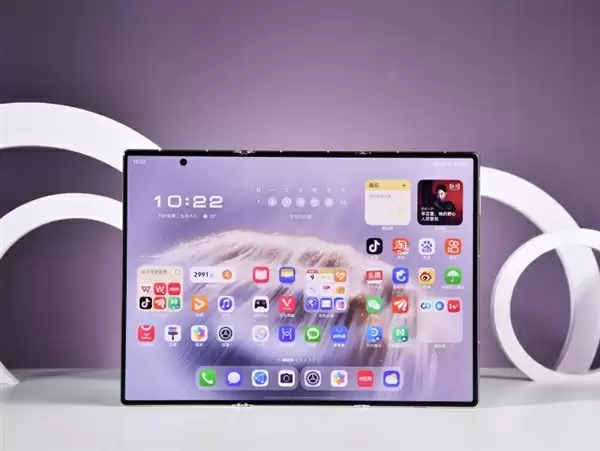 华为Mate XTs 非凡大师全面评测：17999元 比iPhone值！