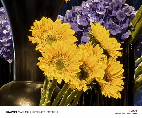 华为Mate XTs 非凡大师全面评测：17999元 比iPhone值！