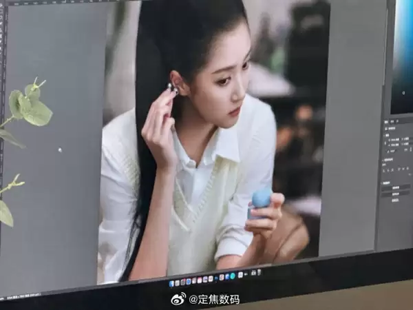 耳夹耳机体验天花板！华为FreeClip 2曝光：关晓彤继续代言