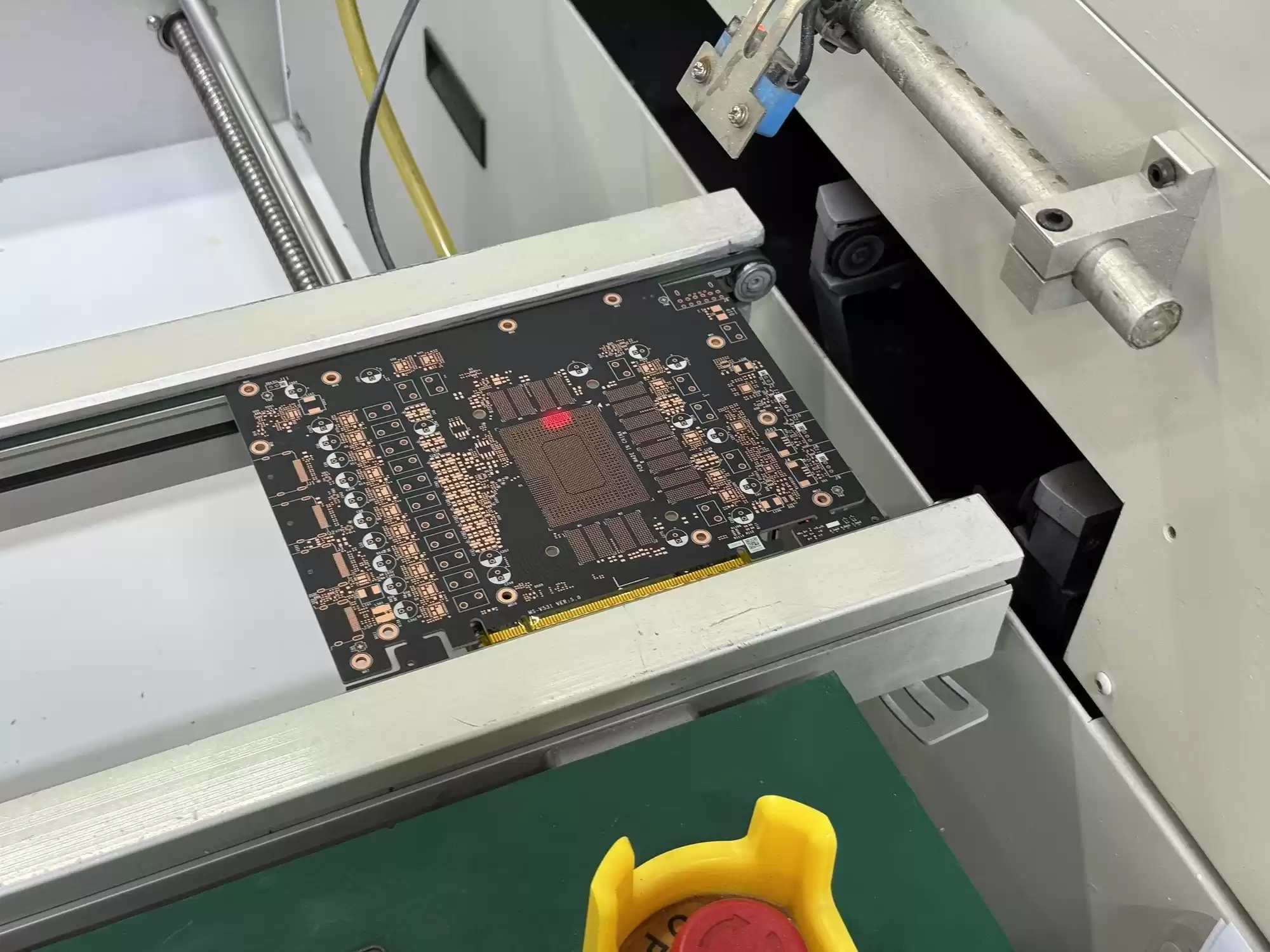 你手中的显卡是如何诞生的?探秘微星显卡“智造”基地