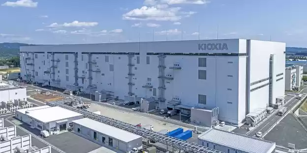 铠侠携手英伟达研发百倍速AI SSD，NAND市场迎AI新机遇