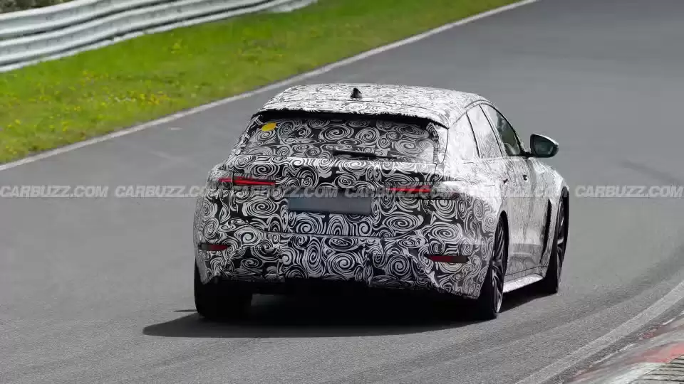 被传“夭折”的奥迪 RS6 e-tron Avant 旅行车原型现身纽北