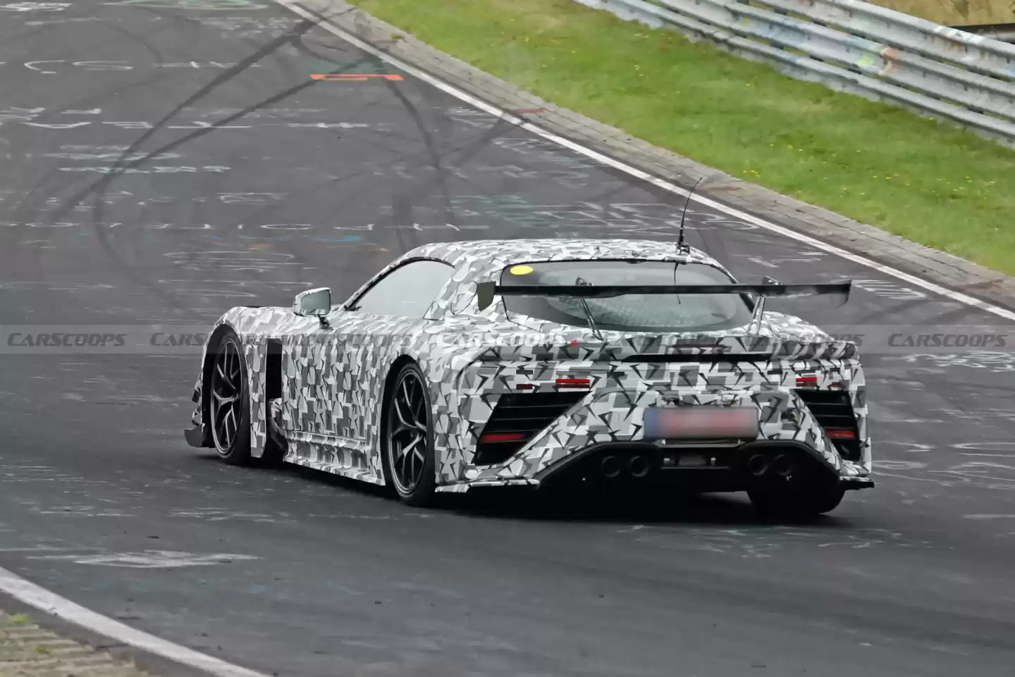 雷克萨斯 LFR 超跑纽北测试图曝光:3 种空气动力套件,V8 混动预估 900 马力