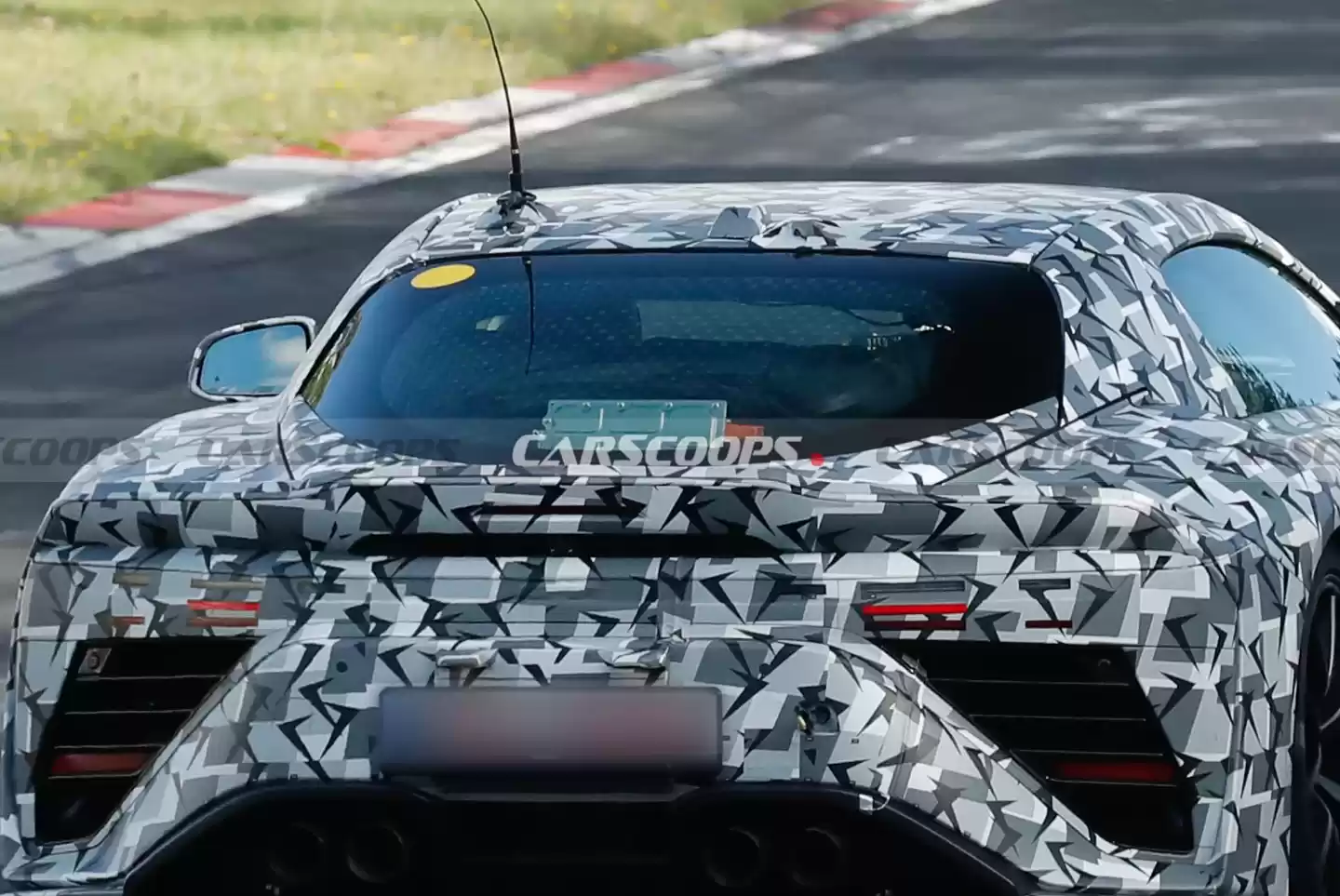 雷克萨斯 LFR 超跑纽北测试图曝光:3 种空气动力套件,V8 混动预估 900 马力