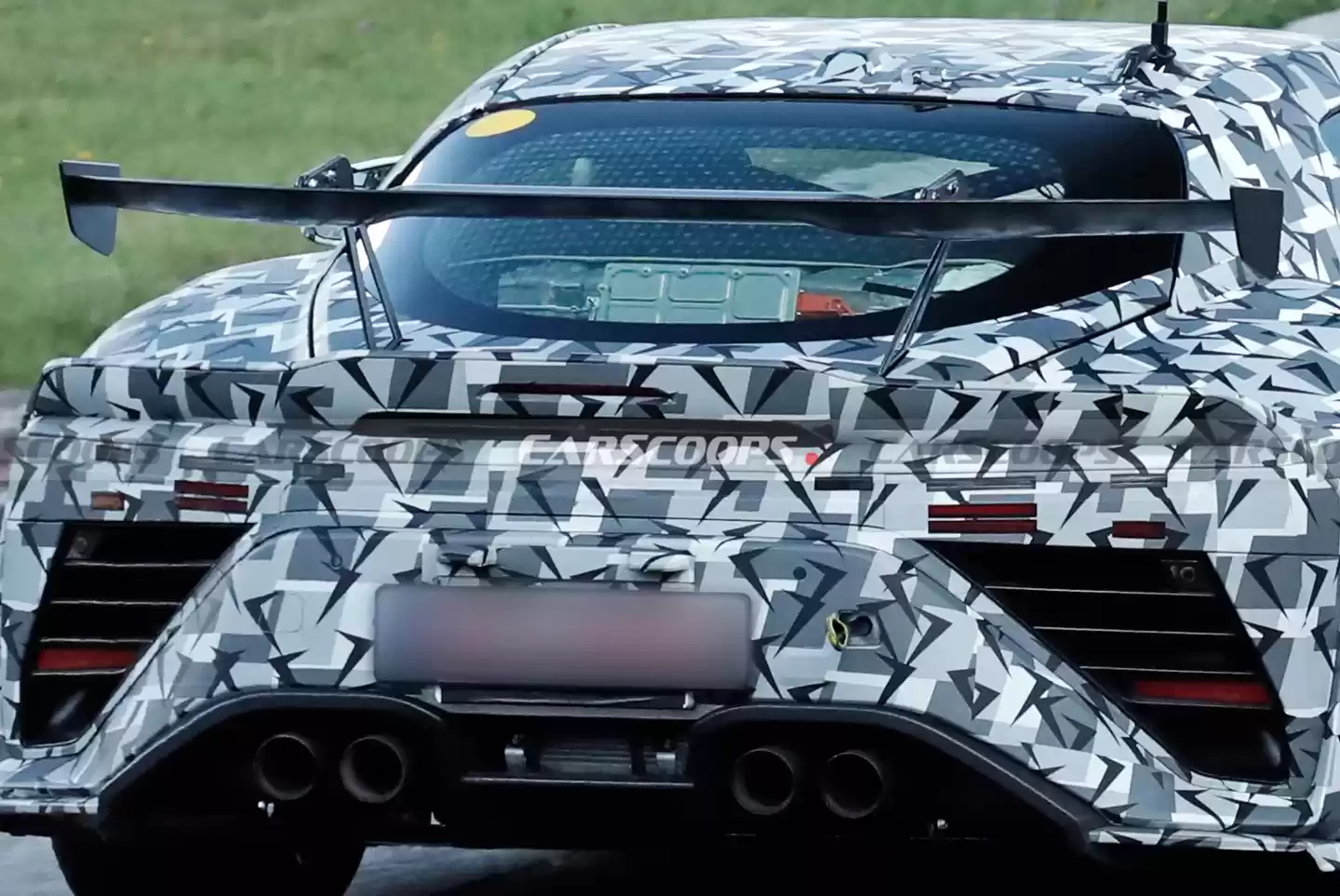 雷克萨斯 LFR 超跑纽北测试图曝光:3 种空气动力套件,V8 混动预估 900 马力