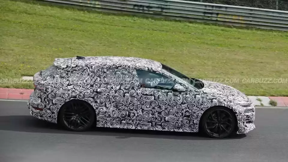 奥迪RS6 E-tron旅行车原型现身纽博格林，设计曝光引热议