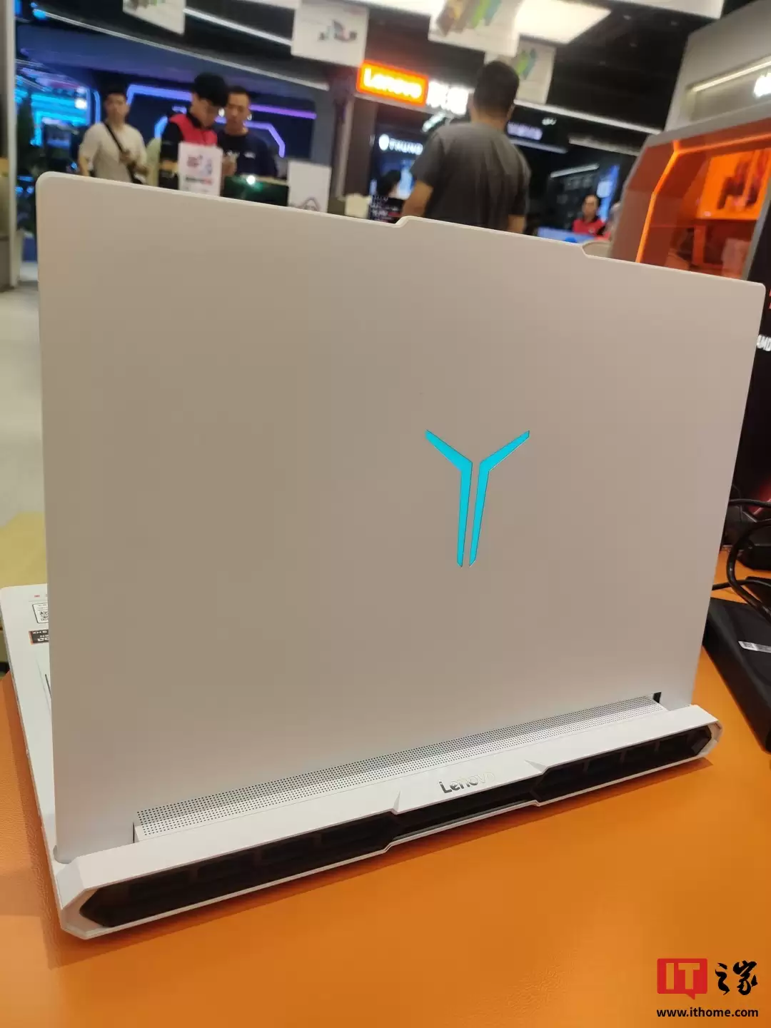 联想拯救者 R9000P 2025 游戏本 9955HX 版发布：RTX 5060 / 5070，11499 元起