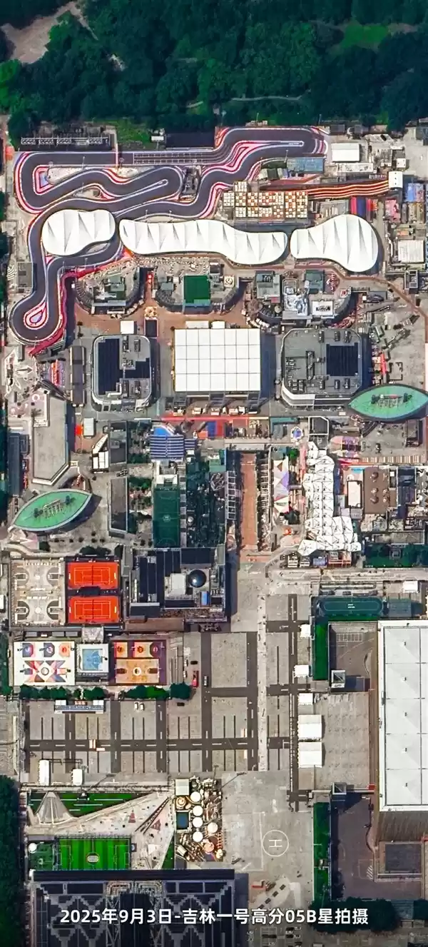 卫星俯瞰北京:现代化国际大都市的多元画卷