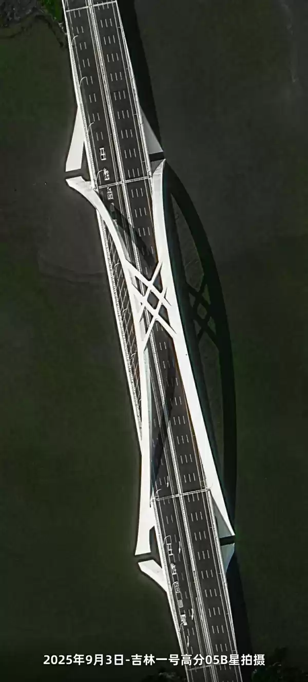 卫星俯瞰北京:现代化国际大都市的多元画卷