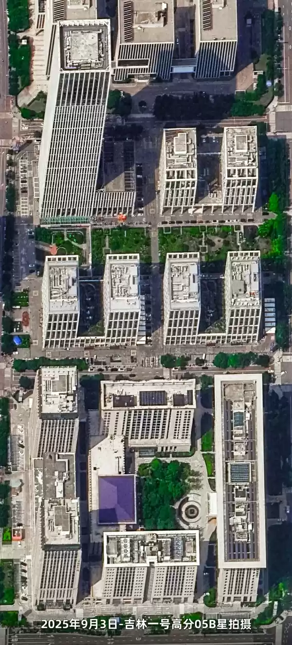 卫星俯瞰北京:现代化国际大都市的多元画卷