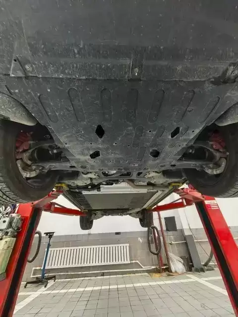 星途瑶光CDM电四驱加装底盘护板提升安全通过性