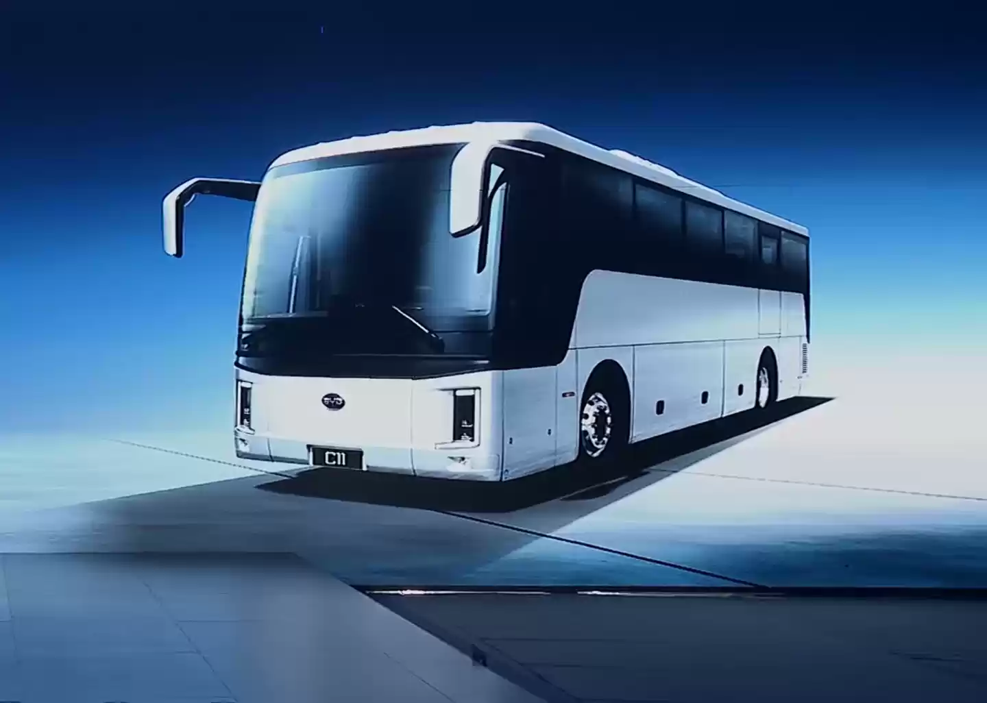 比亚迪发布 e-Bus 平台 3.0:首创全域 1000V 架构,客车也有云辇-A