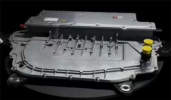 买纯电保时捷的中产们 这次又要为无线充电桩买单了?