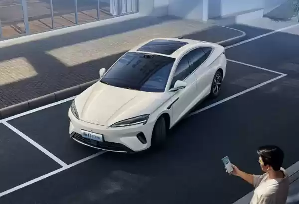 纯电续航翻倍!新款比亚迪海豹07DM-i上市:14.98万起