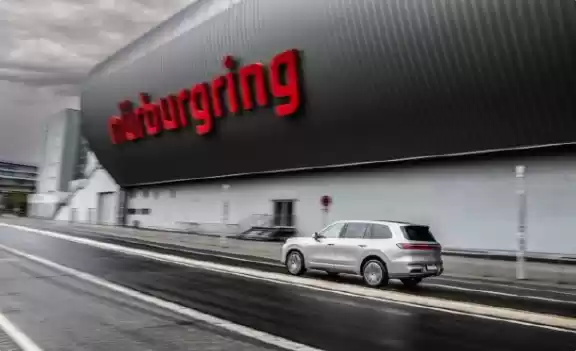 吉利银河M9现身纽北赛道 大六座SUV正完成最后性能验证