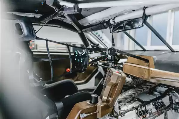 你身上的一块破布 摇身一变替代了昂贵的碳纤维