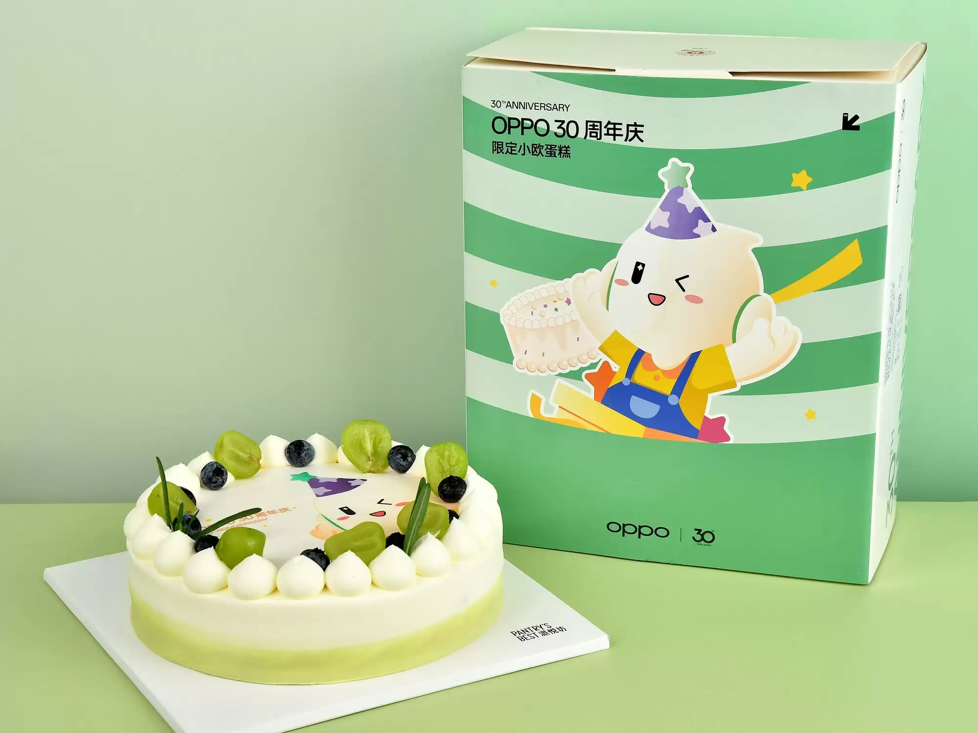 OPPO三十周年生日礼物开箱：科技求索路上从不孤单