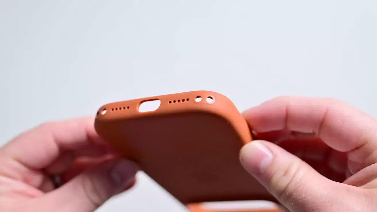 苹果 iPhone 17 系列、iPhone Air 手机壳全上手：科技织物 TechWoven 领衔