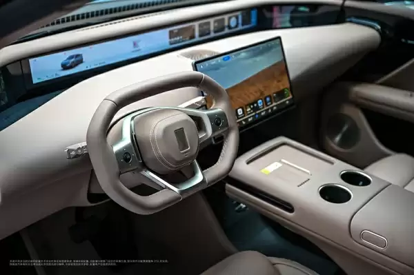 阿维塔07内饰展示